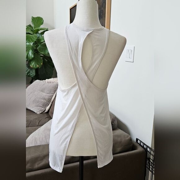 Lululemon Tie Back Women's White Sleeveless Top - Picture 5 of 5